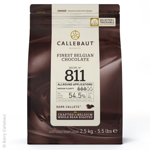 Callebaut dark chocolate chips couverture 811 2.5kg bag