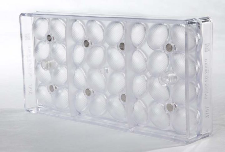 Chocolate World Frame Moulds - CW3757 - Magnetic Striped Egg 30mm - 4gm - 30x22x11mm