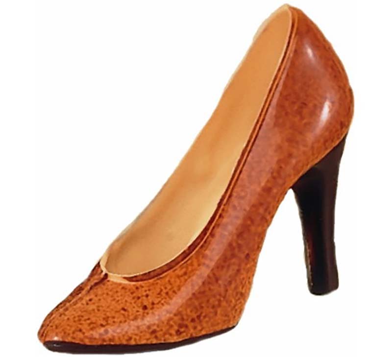 Chocolate World Hollow Figure Moulds - H661017/B - Shoe 120mm - 120x101x45mm