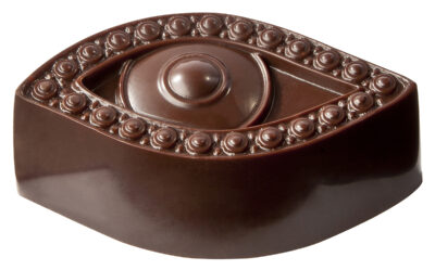 Chocolate World Frame Moulds - CW1790 - Eye Large - 16.5gm - 49x25x19mm