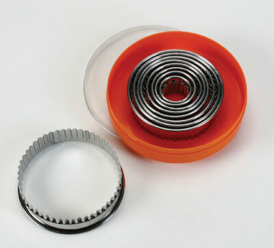Chocolate World - S02005 - Set of pastry cutters serrated